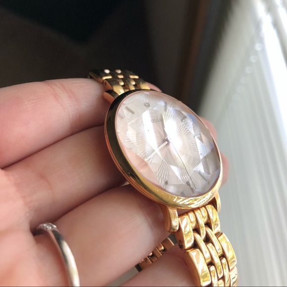 Rose gold Fossil watch - Picture 7 of 8